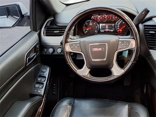 2020 GMC Yukon XL SLT Standard Edition