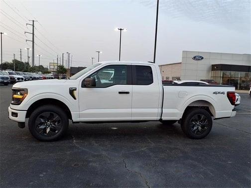 2025 Ford F-150 STX