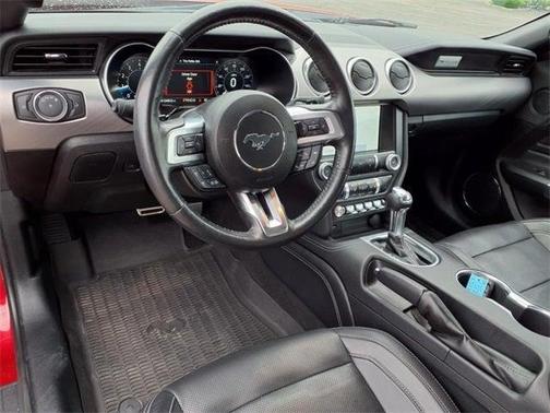 2022 Ford Mustang EcoBoost Premium