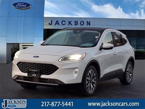 2020 Ford Escape Titanium