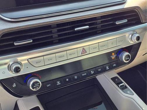 Glacial White Pearl 2021 Kia Telluride EX