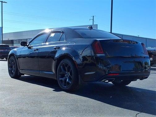 2023 Chrysler 300 S