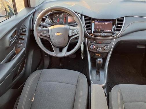 2022 Chevrolet Trax LS
