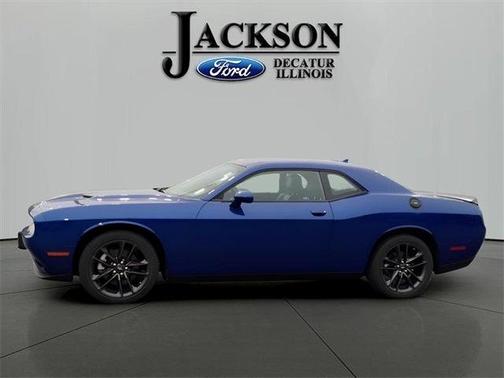 2021 Dodge Challenger SXT