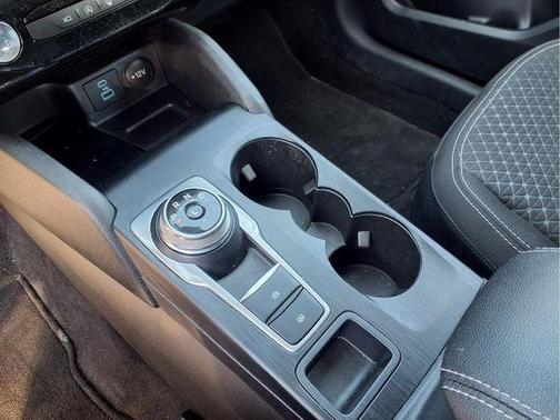Silver Metallic 2023 Ford Escape Active
