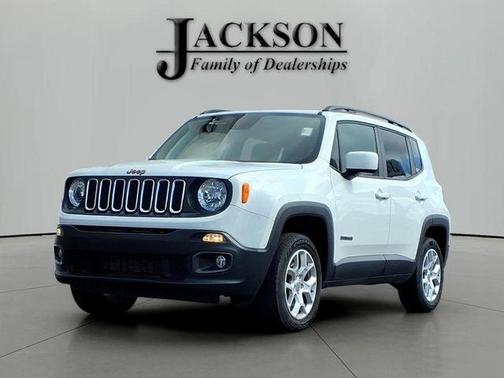 Alpine White 2018 Jeep Renegade Latitude