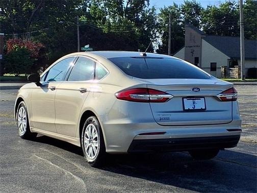 2019 Ford Fusion S
