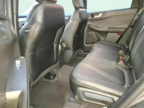 2026 Ford Escape Platinum