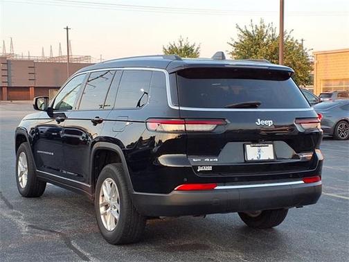 2022 Jeep Grand Cherokee L Laredo