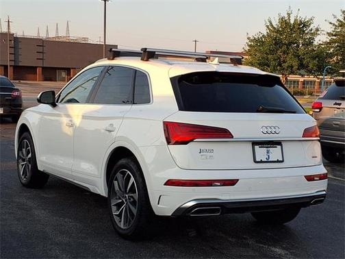 2022 Audi Q5 45 S line quattro Premium