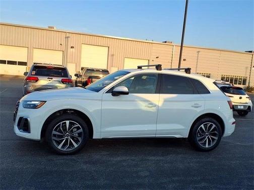 2022 Audi Q5 45 S line quattro Premium
