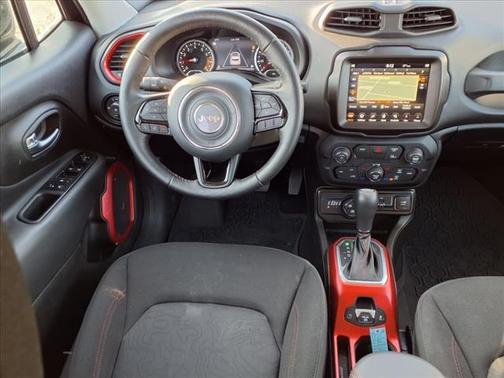 2022 Jeep Renegade Trailhawk