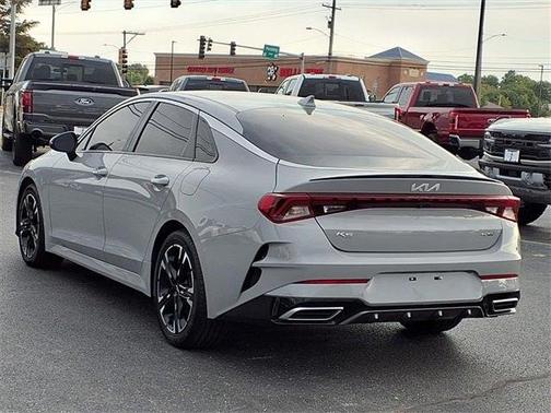 2022 Kia K5 GT-Line