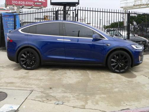 2020 Tesla Model X Long Range Plus Dual Motor All-Wheel Drive