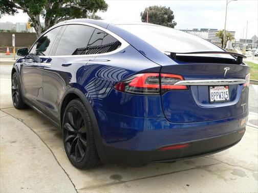 2020 Tesla Model X Long Range Plus Dual Motor All-Wheel Drive