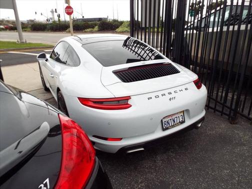 2018 Porsche 911 Carrera 4