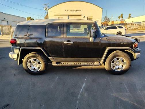 2007 Toyota FJ Cruiser Base