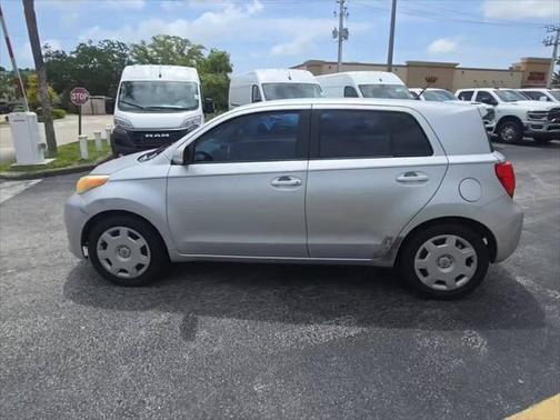 2008 Scion xD Base 4dr Hatchback 4A