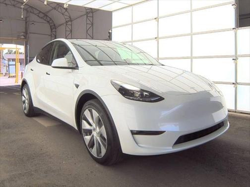 2022 Tesla Model Y Performance Dual Motor All-Wheel Drive