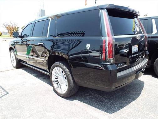 2016 Cadillac Escalade ESV Platinum