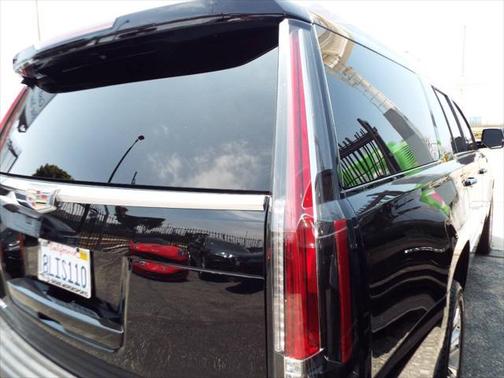 2016 Cadillac Escalade ESV Platinum