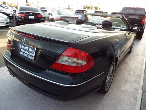 2008 Mercedes-Benz CLK-Class Base