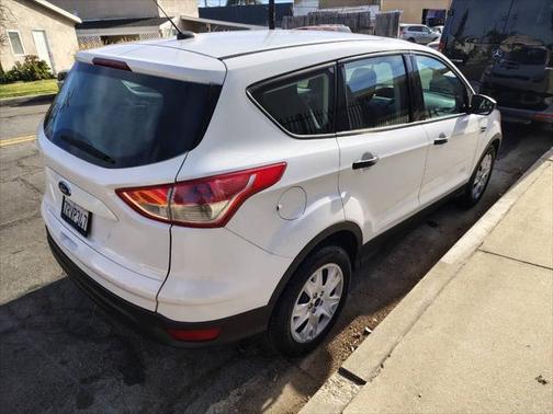 2016 Ford Escape S