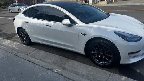 2020 Tesla Model 3 Standard Range Plus