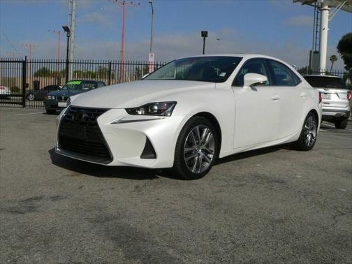 2018 Lexus IS 300 Base