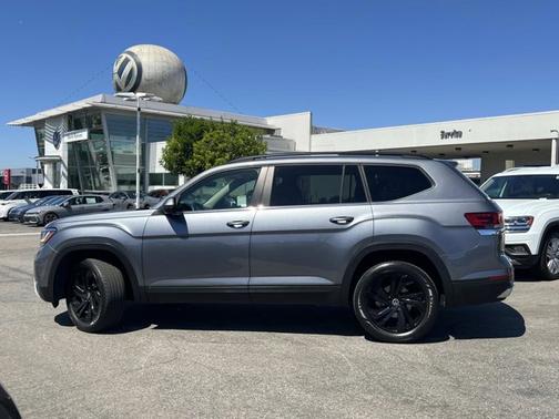 2022 Volkswagen Atlas 2.0T SE