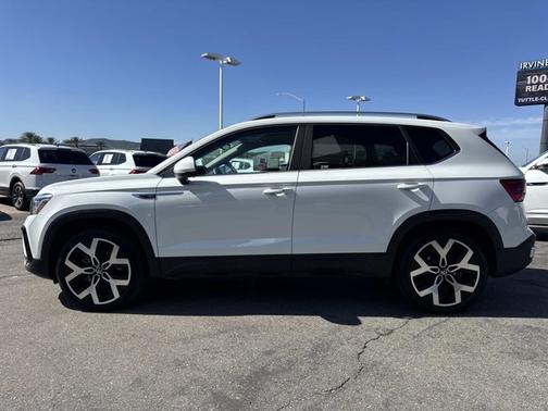 2023 Volkswagen Taos 1.5T SEL