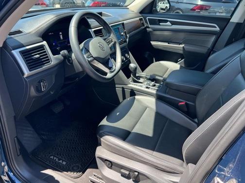 2022 Volkswagen Atlas 2.0T SE