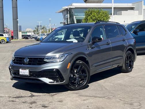 2024 Volkswagen Tiguan 2.0T SE R-Line Black