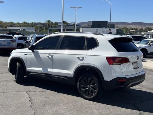 2023 Volkswagen Taos 1.5T S