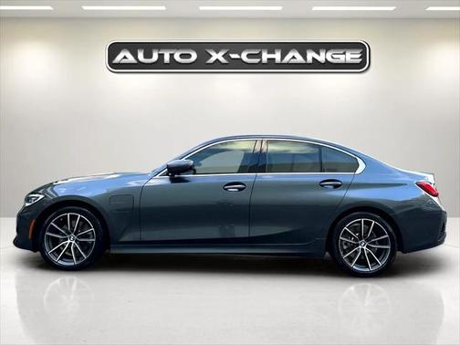 2021 BMW 330e Base