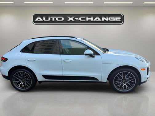 2019 Porsche Macan AWD