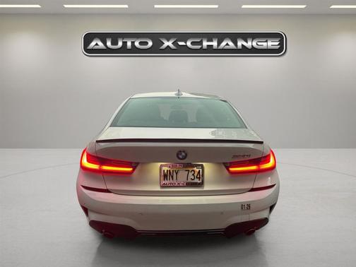 2019 BMW 330 330i Sedan