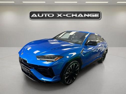 Blue 2023 Lamborghini Urus S AWD