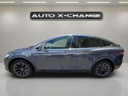 Gray 2018 Tesla Model X 75D AWD