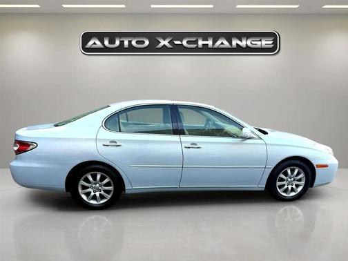 2004 Lexus ES 330 Base