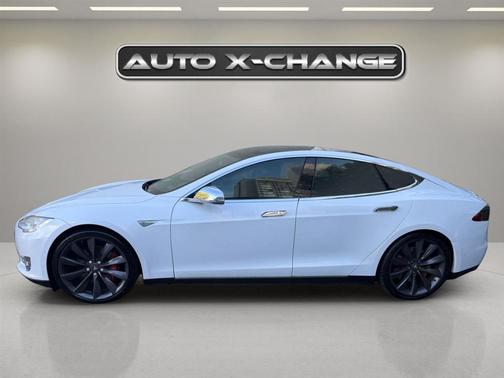 2015 Tesla Model S P90D