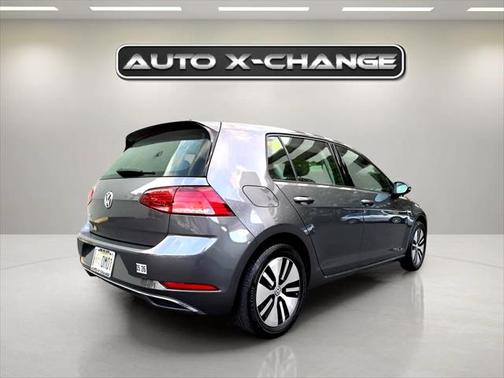 2019 Volkswagen e-Golf SE