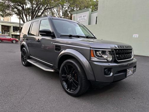 2016 Land Rover LR4 Base