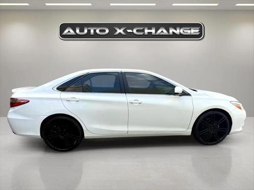 2017 Toyota Camry XLE
