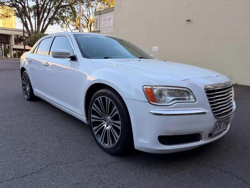 2014 Chrysler 300 S
