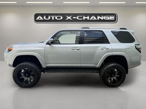 2022 Toyota 4Runner SR5 Premium