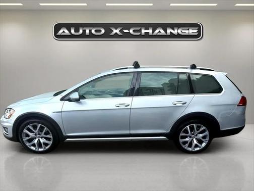 2017 Volkswagen Golf Alltrack TSI SEL