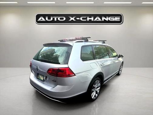 2017 Volkswagen Golf Alltrack TSI SEL