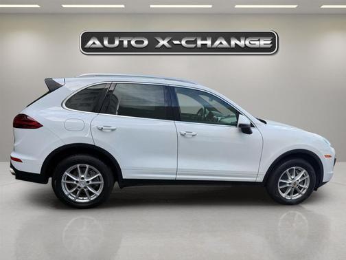 2016 Porsche Cayenne Cayenne