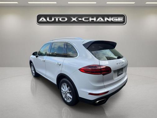 2016 Porsche Cayenne Cayenne